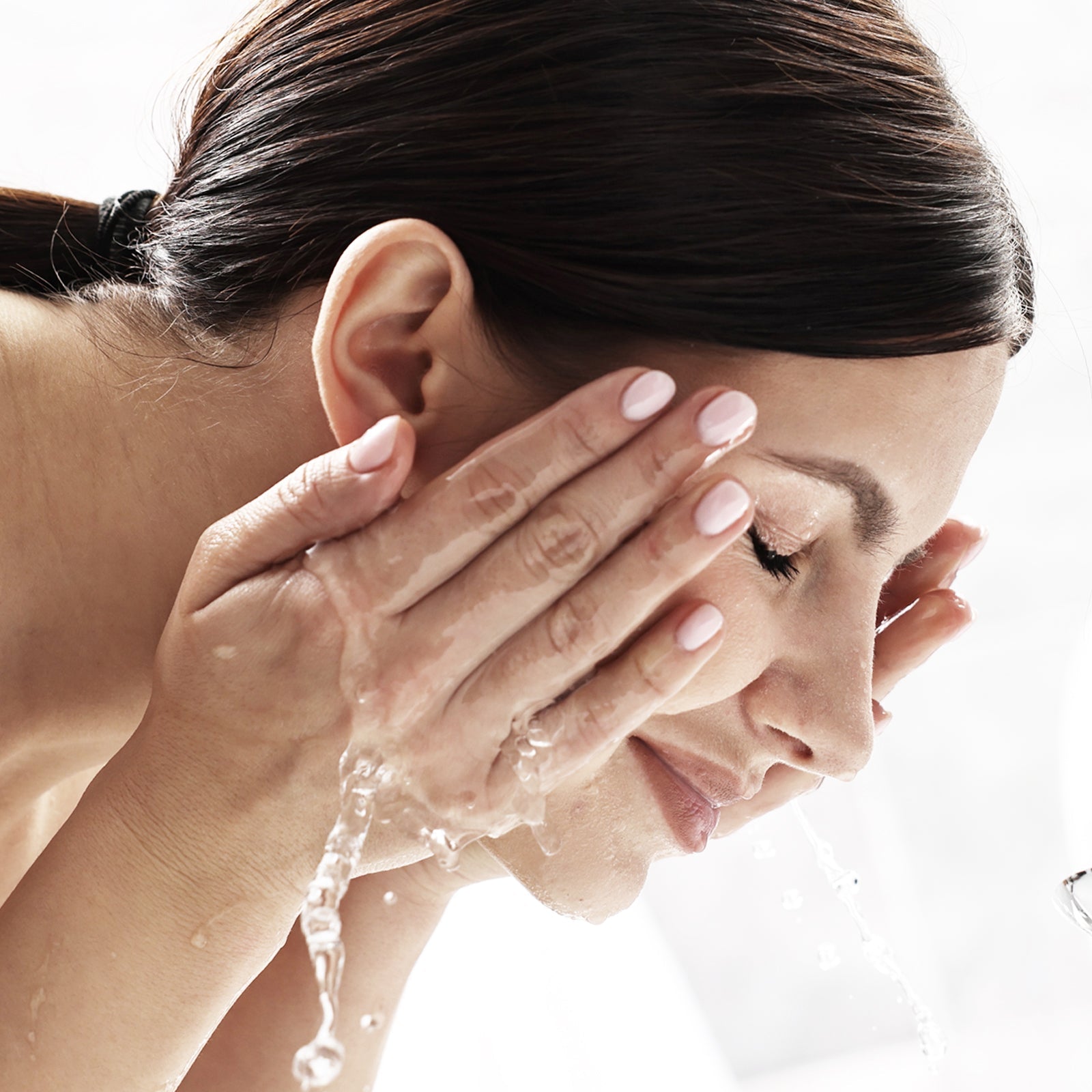 Nettoyant et démaquillant