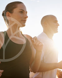 Femme et homme actifs
