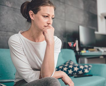 Jeune femme stressée