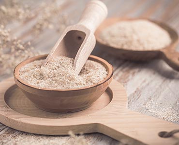 Psyllium blond dans un pot